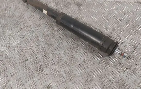 Rear shock absorber/damper