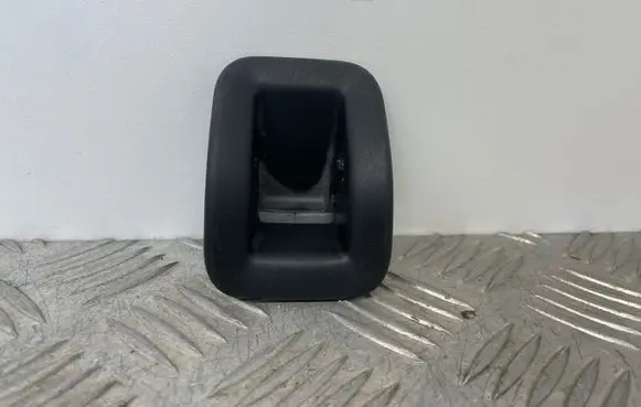 Audi A4 S4 B8 8K ISOFIX cover 8T0887233A 8T0887233