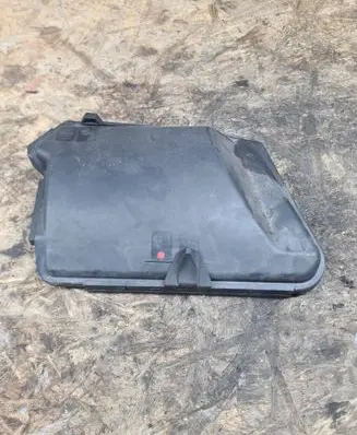 Mercedes-Benz E W211 Fuse box cover A2115400182 08511050 57981