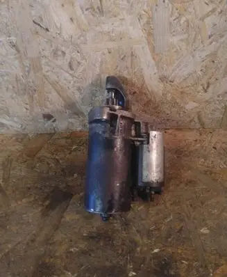 Audi A4 S4 B5 8D Starter motor