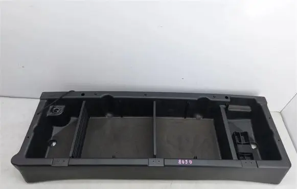 Glove box