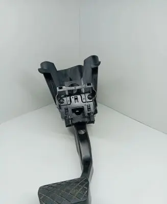 Seat Leon (5F) Brake pedal 5Q1723058BG 5Q1723058