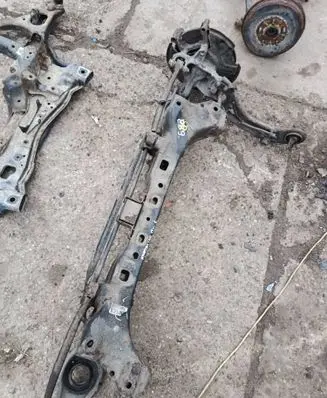 Hyundai i40 Rear axle beam 