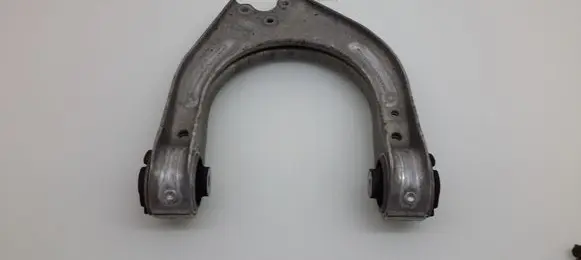 Mercedes-Benz CLS C219 Front lower control arm/wishbone A2113309007