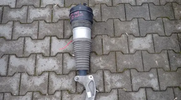 Audi A6 S6 C8 4K Front shock absorber with coil spring 4K0616039H