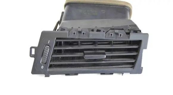 BMW 5 E60 E61 Dashboard air vent grill cover trim 