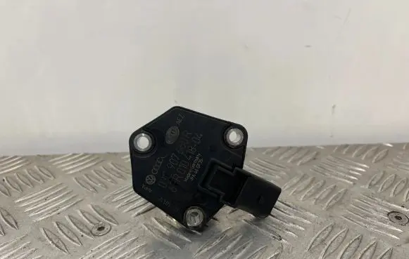 Audi A6 S6 C7 4G Oil level sensor 03C907660R