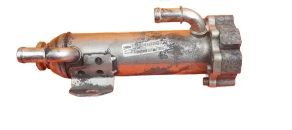 Volvo XC90 EGR valve cooler 8801828 D5244T18