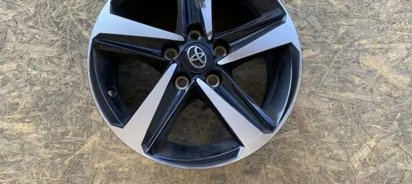 R16 alloy rim