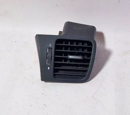 Subaru Legacy Dashboard side air vent grill/cover trim