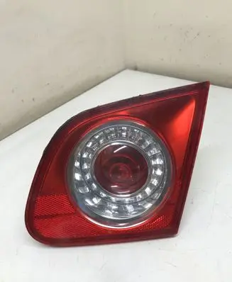 Volkswagen PASSAT B6 Tailgate rear/tail lights
