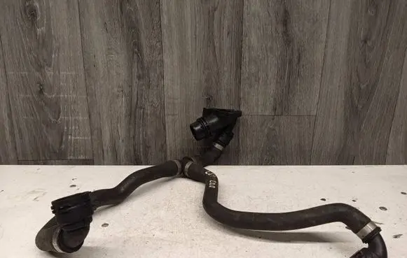 BMW 1 E81 E87 Engine coolant pipe/hose 738000785