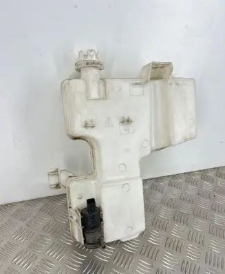 Windshield washer fluid reservoir/tank