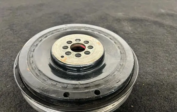 Volkswagen Phaeton Crankshaft pulley 059105251 2405112