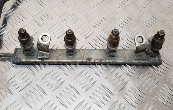 Mitsubishi Colt Fuel main line pipe