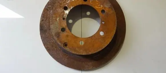 Mitsubishi Pajero Rear brake disc neventiliuojamas