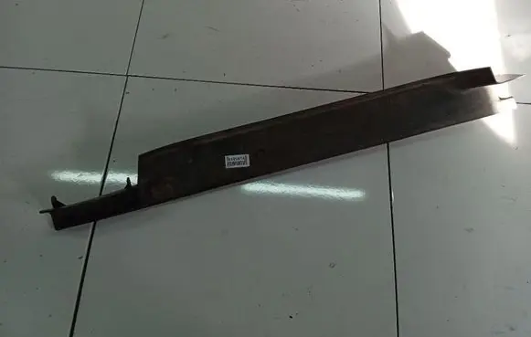 Opel Zafira B Rear sill trim cover 322225228