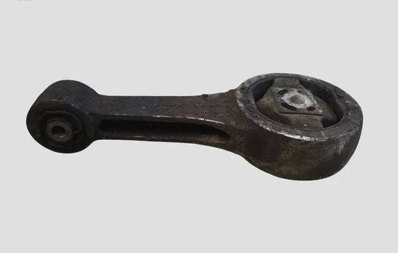 Seat Toledo IV (NH) Engine mount bracket
