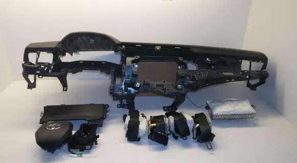 Toyota Camry VIII XV70 Dashboard NOTSPECIFIED