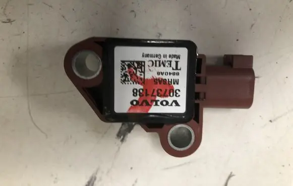 Volvo S80 Airbag deployment crash/impact sensor 30737138