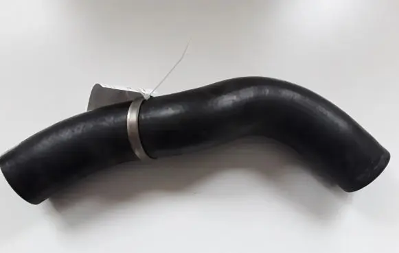 Toyota RAV 4 (XA40) Intercooler hose/pipe 33ACM160614
