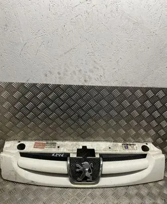Peugeot Partner Front bumper upper radiator grill 9644758777