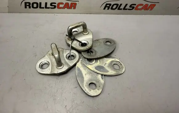 Mitsubishi L300 Front door lock loop/hook striker 