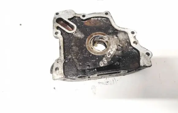 Volkswagen Polo Oil pump 