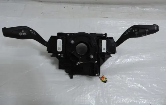 Ford Focus Headlight wiper switch F1ET-13N064-AC