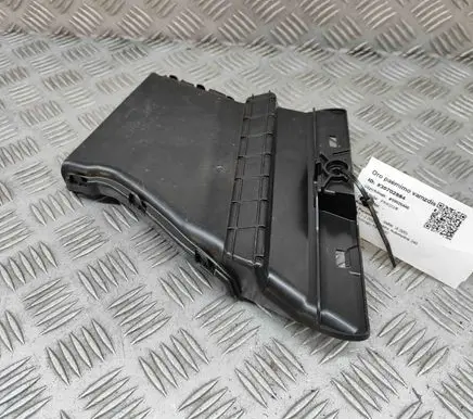 BMW iX Air intake duct part 7947984