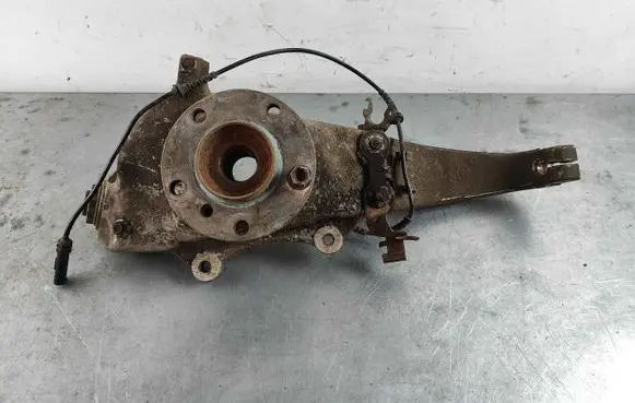 BMW X5 F15 Front wheel hub 31216869869 31216773783 6869869