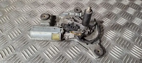 Mitsubishi Carisma Rear window wiper motor 0390206517 AD012V