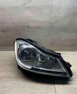 Mercedes-Benz C W204 Headlight/headlamp A2048205059 030127020200 E09A6219