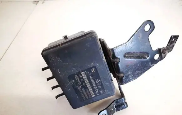 KIA Sportage ABS Pump 58920f1620 58920-f1620