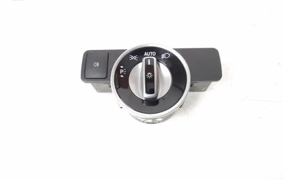 Mercedes-Benz CLA C117 X117 W117 Light switch A2129050551