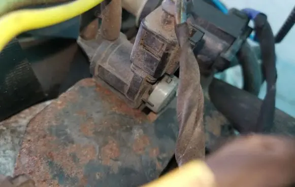 Dodge Journey Turbo solenoid valve 1k0906283a
