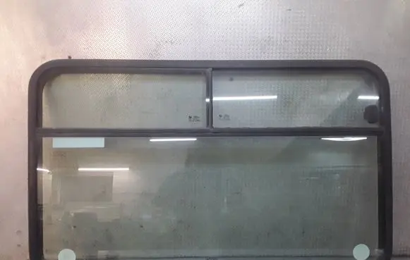 Fiat Ducato Side middle window/glass 