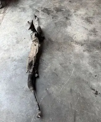 Volvo V50 Steering rack 3401311
