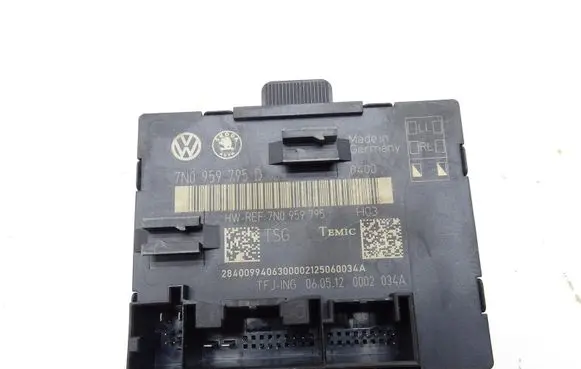 Skoda Yeti (5L) Door control unit/module 7N0959795D