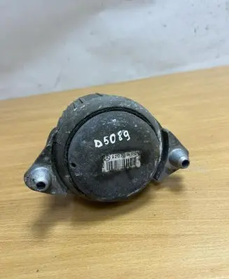 Mercedes-Benz E W212 Other engine bay part A2122401417Q1 D5089