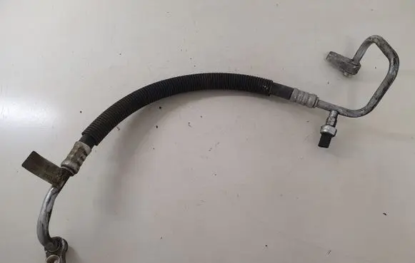 Jeep Grand Cherokee Air conditioning (A/C) pipe/hose 68161179AA