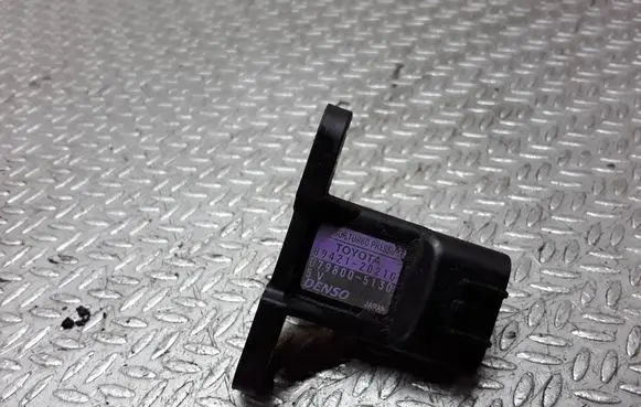 Toyota Corolla E120 E130 Air pressure sensor 8942120210