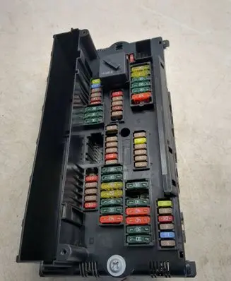 BMW 5 F10 F11 Fuse box set 317033442 9252815 04920365