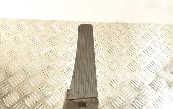 Volvo S90, V90 Accelerator throttle pedal 31489764