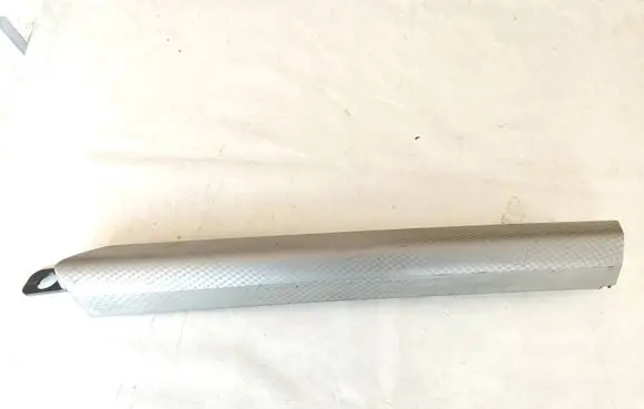 Opel Astra H Dashboard glove box trim 13116934 331985437