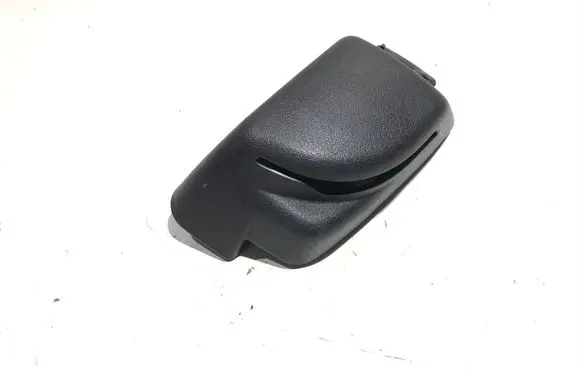 Peugeot 307 CC Seat belt trim 9646310577 9659683277