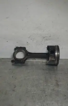 Opel Vectra C Piston with connecting rod 0462R1627