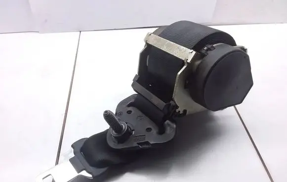 Dacia Duster Third row seat belt 00016R E20409096