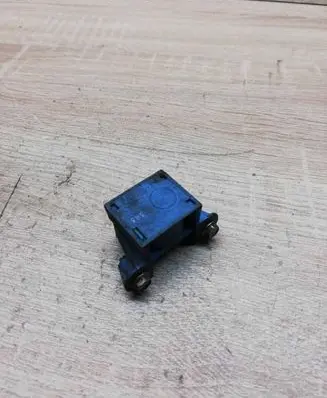 BMW 5 E39 Other relay 8350284 0043C