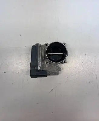 Volkswagen Tiguan Throttle valve 03C133062C A2C53030936
